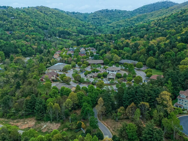 More Photos Of 900A Centrepark Dr, Asheville Medical For Sale