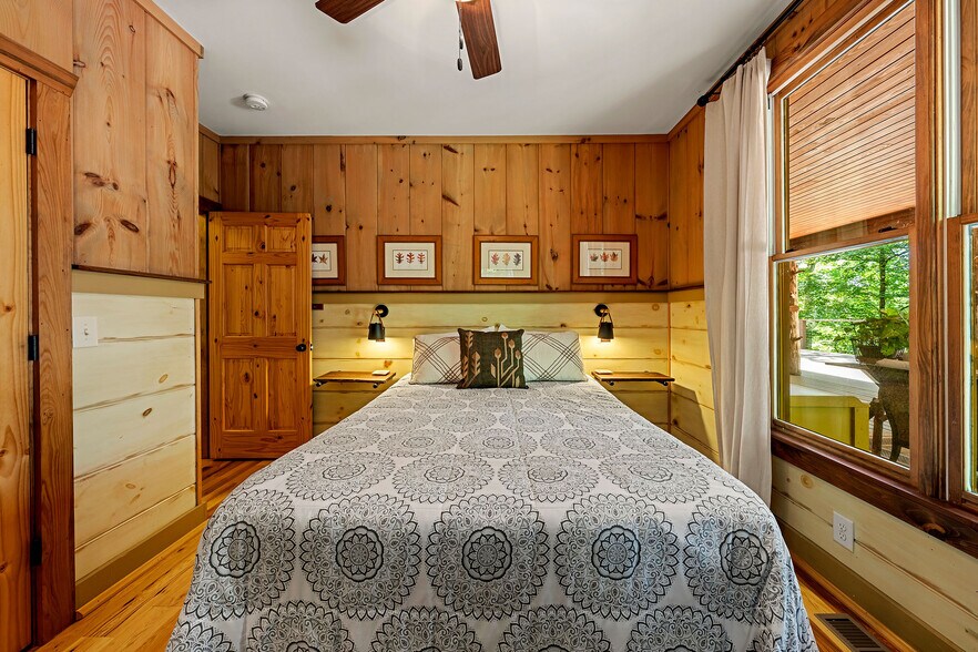 More Photos Of 1638 Old Minor Rd, Culloden Specialty For Sale