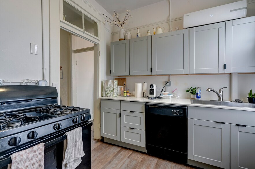 More Photos Of 215 E Willis St, Prescott Apartments For Sale