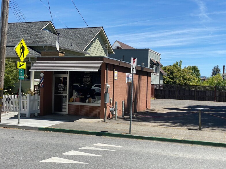 Primary Photo Of 18 Liberty St, Petaluma Freestanding For Sale