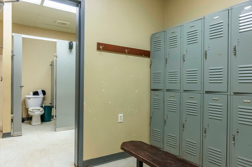 More Photos Of 1 Rooster Way, Barry Industrial For Sale