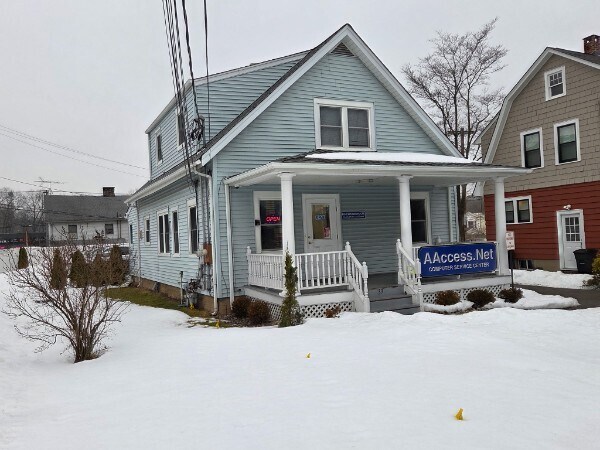 Primary Photo Of 39 Maple Ave, New City Storefront Retail Office For Lease