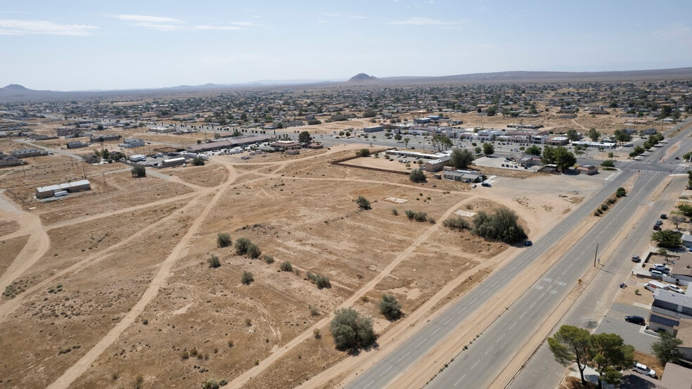 More Photos Of 21100 Neuralia rd, California City Land For Sale