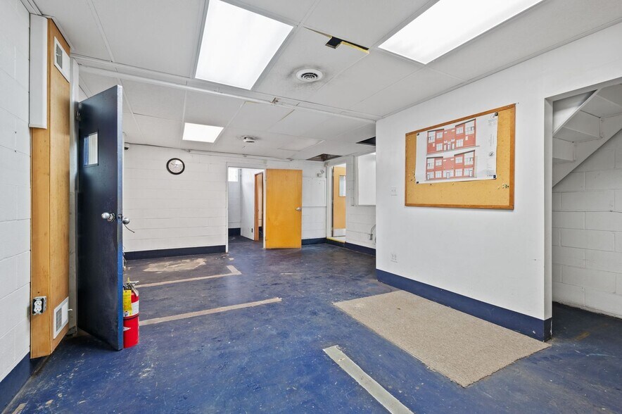 More Photos Of 5335 Butler St, Pittsburgh Storefront Retail Residential For Sale