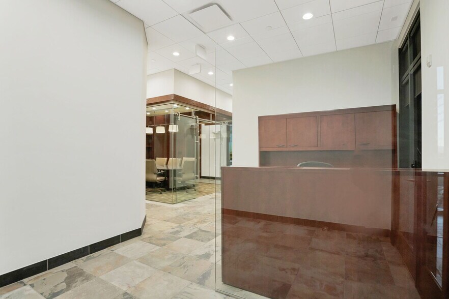 More Photos Of 10463 Park Meadows Dr, Littleton Medical For Sale