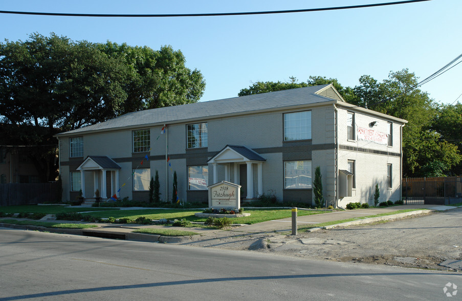 Primary Photo Of 2518 N Fitzhugh Ave, Dallas Apartments For Sale