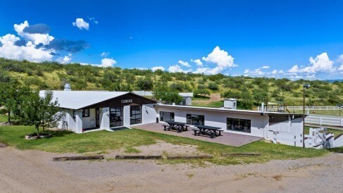 More Photos Of 36033 S Mt Lemmon Rd, Oracle Hospitality For Sale