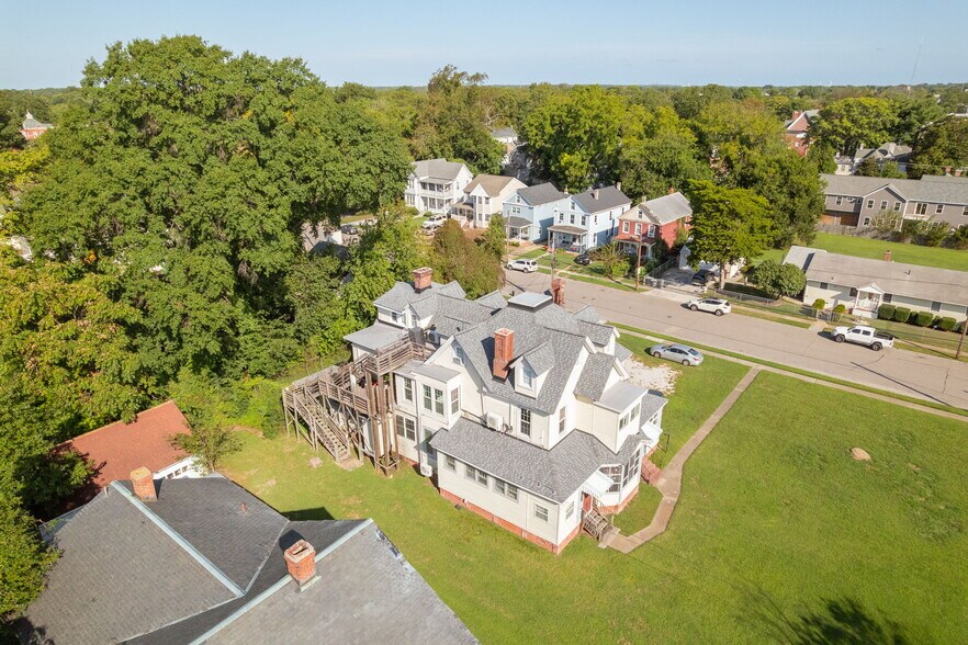 More Photos Of 406 S Armistead Ave, Hampton Apartments For Sale