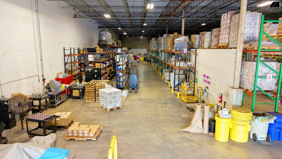 More Photos Of 1361-1363 NW 155th Dr, Miami Warehouse For Lease