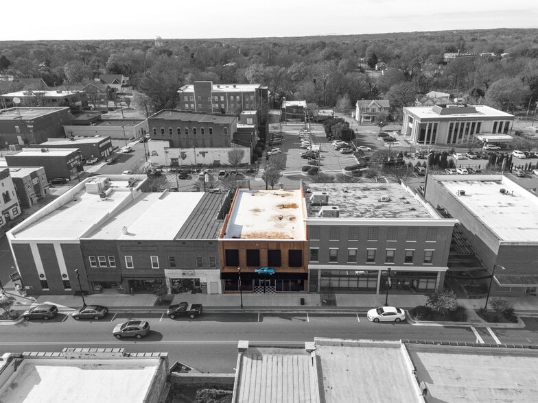 More Photos Of 128 S Scales St, Reidsville Storefront Retail Office For Sale