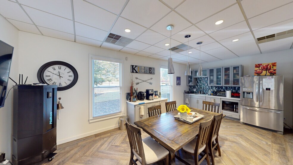 More Photos Of 3103 Medlock Bridge Rd, Norcross Office For Sale