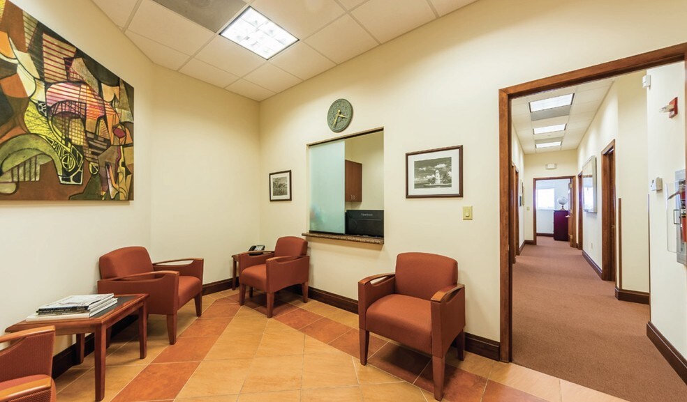 More Photos Of 6701 S Red Rd, South Miami Medical For Sale
