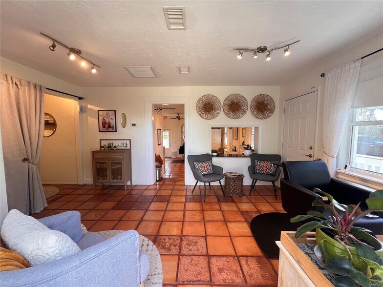 More Photos Of 180 Rio Villa Dr, Punta Gorda Freestanding For Sale
