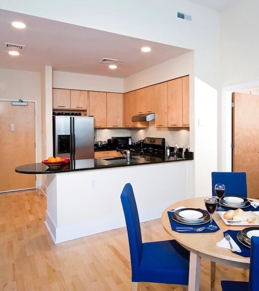 More Photos Of 35 Quarry St, Princeton Apartments For Sale