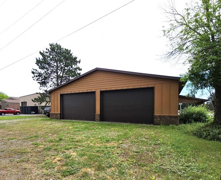 More Photos Of 701 Washington St, Rhinelander Office For Sale