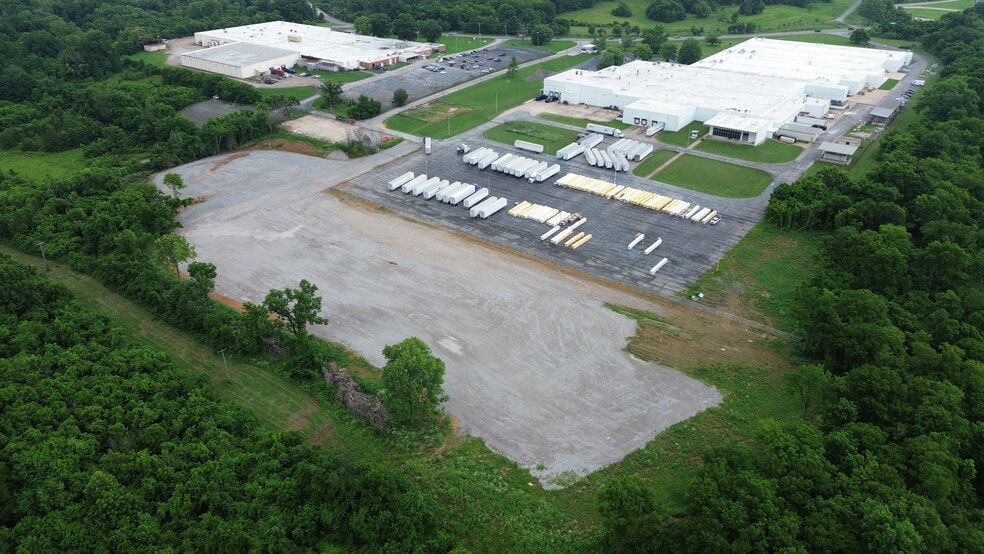 More Photos Of 981 Industrial Park Rd, Columbia Land For Lease