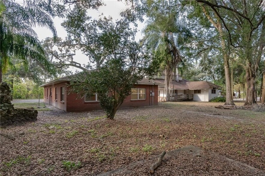 More Photos Of 38022 River Rd, Dade City Medical For Lease