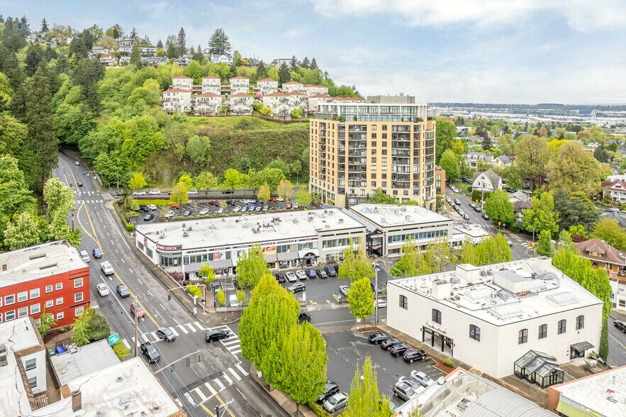 More Photos Of 1-27 NW 23rd Ave, Portland Unknown For Lease