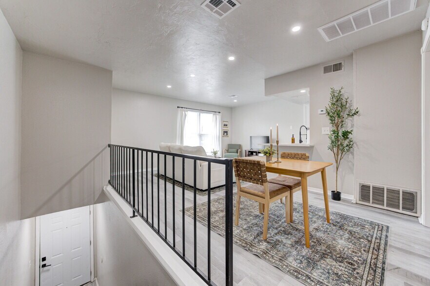 More Photos Of 735 NW 30th St, Oklahoma City Apartments For Sale