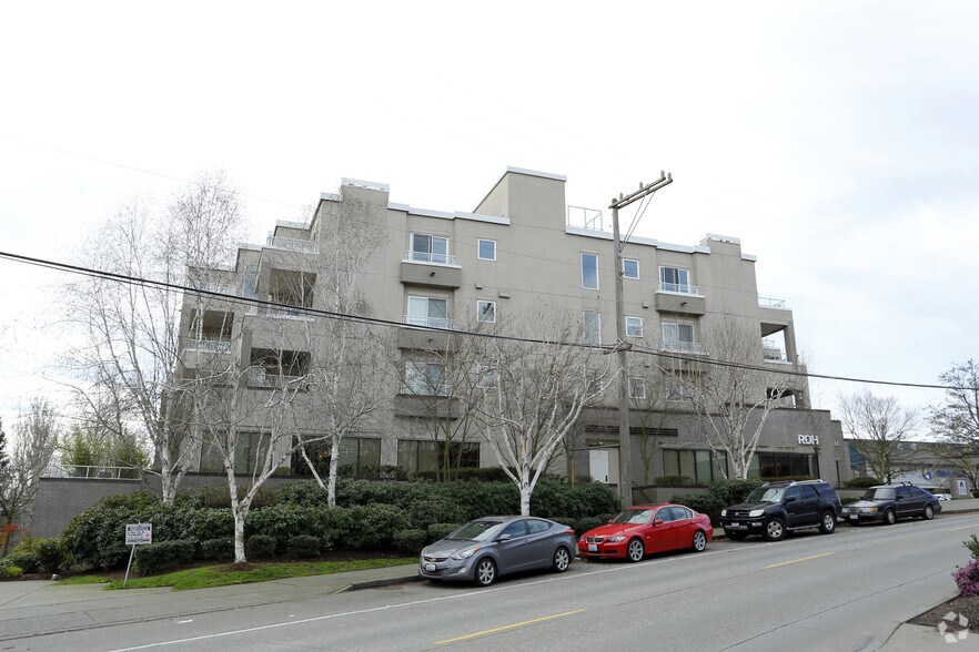 More Photos Of 3300 Meridian Ave N, Seattle Office Residential For Lease