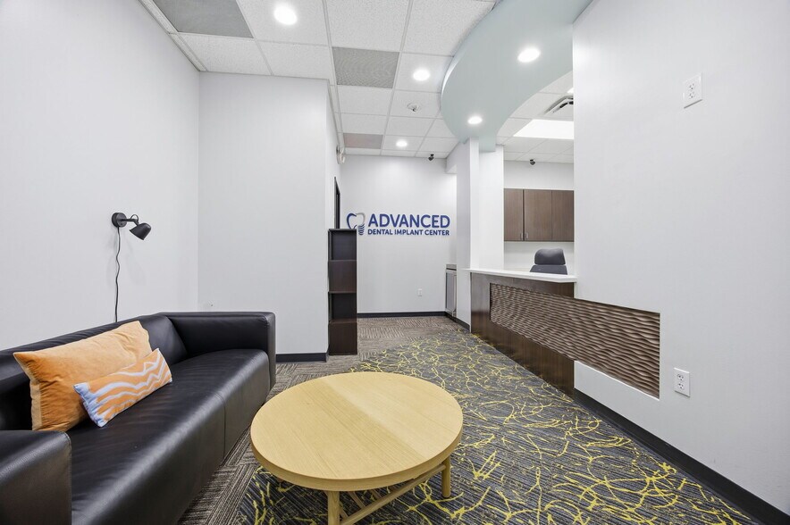 More Photos Of 4010 Sandy Brook Dr, Round Rock Medical For Sale