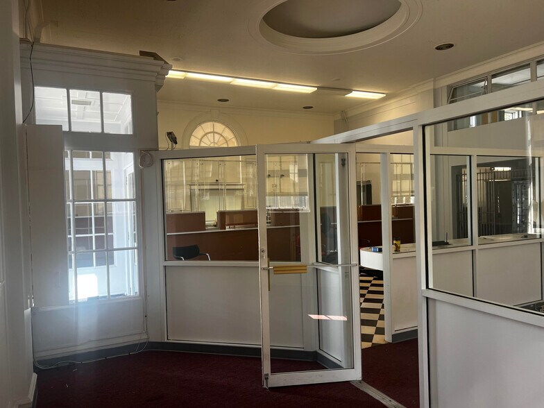 More Photos Of 257 New Dorp Ln, Staten Island Bank For Sale