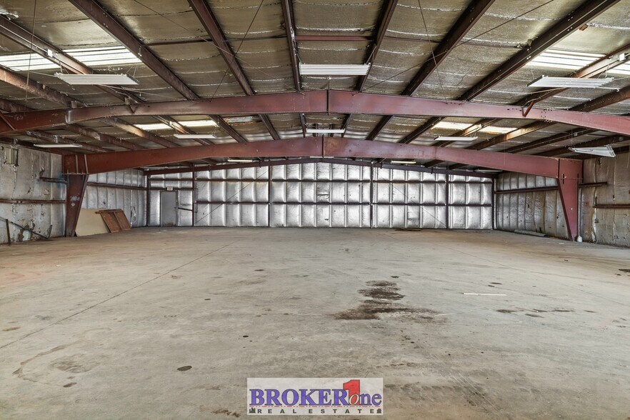 More Photos Of 7712 W Yellowstone Hwy, Casper Industrial For Lease