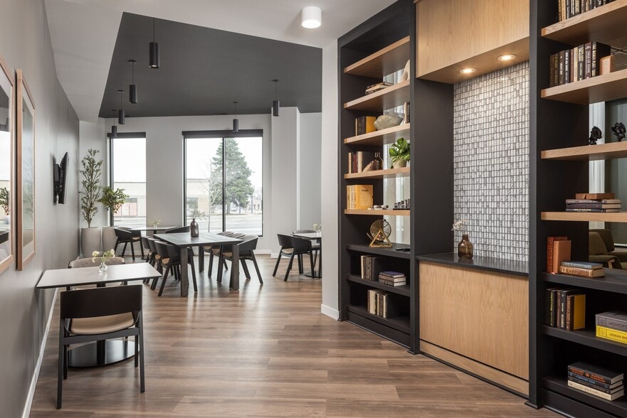 More Photos Of 700 American Blvd W, Bloomington Apartments For Lease