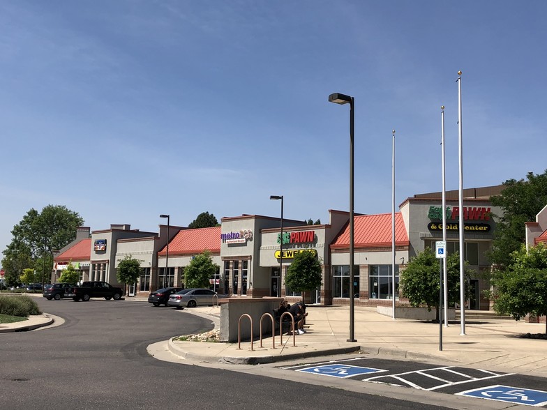 More Photos Of 4611 Peoria St, Denver Storefront For Lease