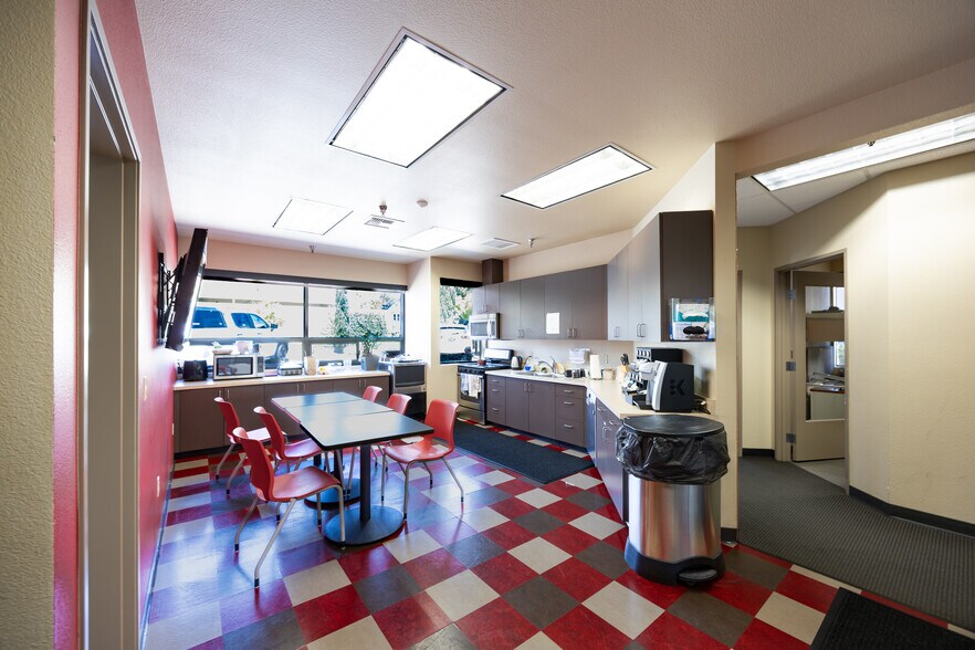 More Photos Of 1150 Palm St, San Luis Obispo Office For Sale