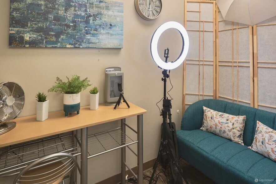 More Photos Of 16480 Bake Pky, Irvine Loft Creative Space For Lease