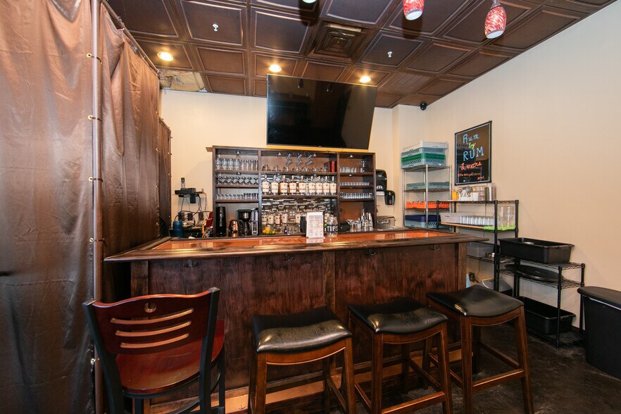 More Photos Of 740 N Broad St, Woodbury Land For Lease