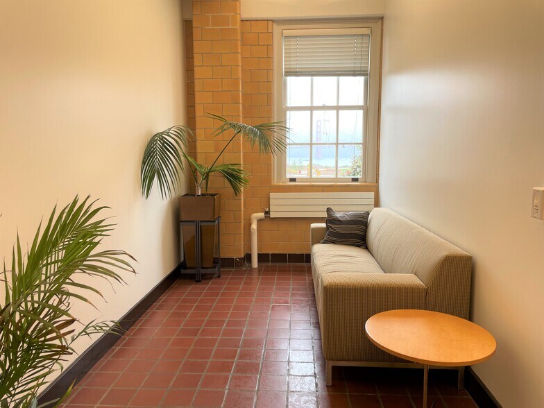 More Photos Of 220 Halleck St, San Francisco Office For Lease