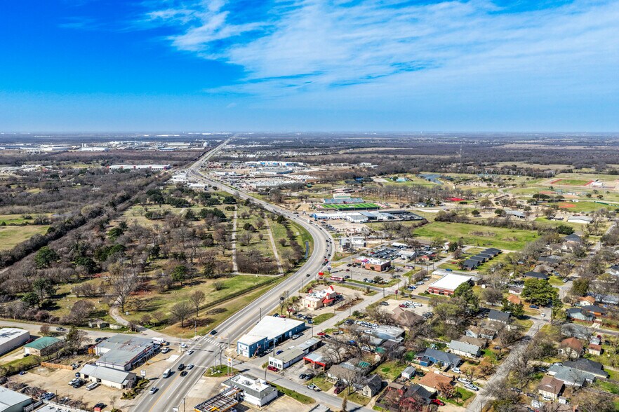 More Photos Of 1014 W Moore Ave, Terrell Restaurant For Sale