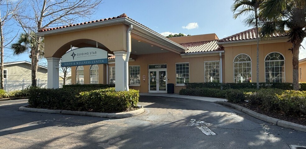 Primary Photo Of 1900 E Bay Dr, Largo Medical For Sale