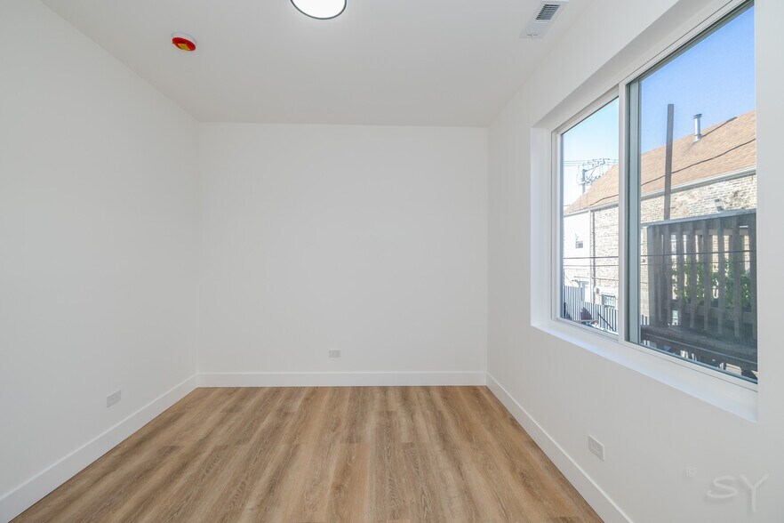 More Photos Of 1245 S Fairfield Ave, Chicago Apartments For Sale