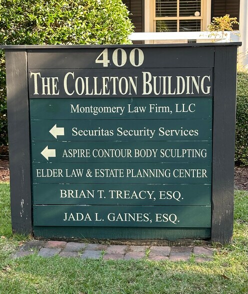 More Photos Of 10 Pinckney Colony Rd, Bluffton Office For Lease