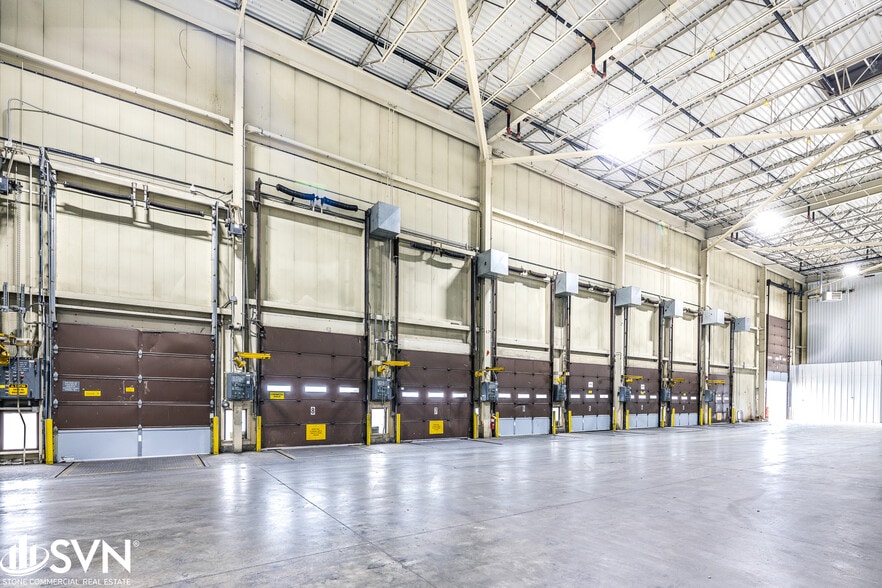 More Photos Of 791 Freight Blvd, Lexington Warehouse For Lease