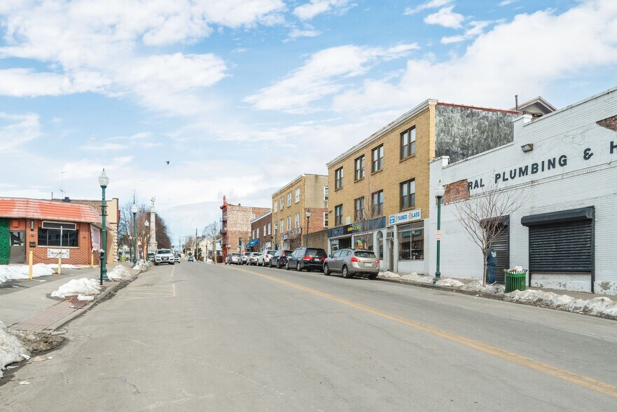 More Photos Of , Peekskill General Retail For Sale