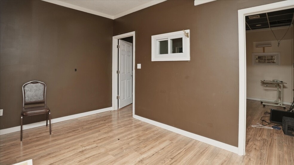 More Photos Of 761 Deer Park Ave, North Babylon Storefront For Lease