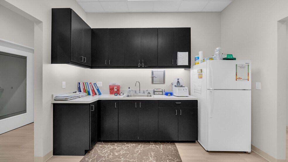 More Photos Of 6380 Preston Rd, Frisco Freestanding For Sale