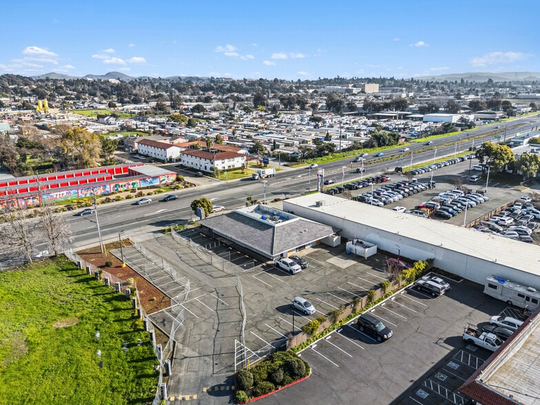 More Photos Of 4355 Sonoma Blvd, Vallejo Restaurant For Sale