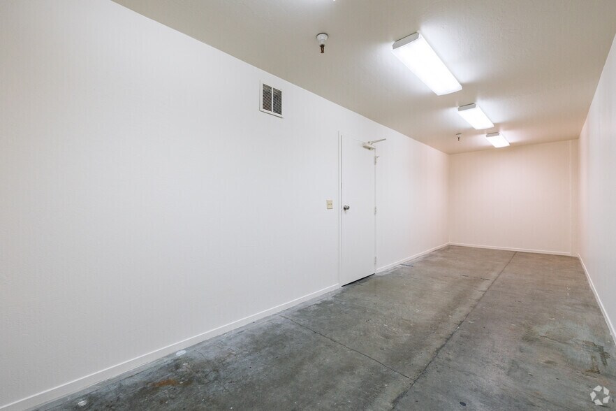 More Photos Of 70 Glenn Way, San Carlos Unknown For Lease