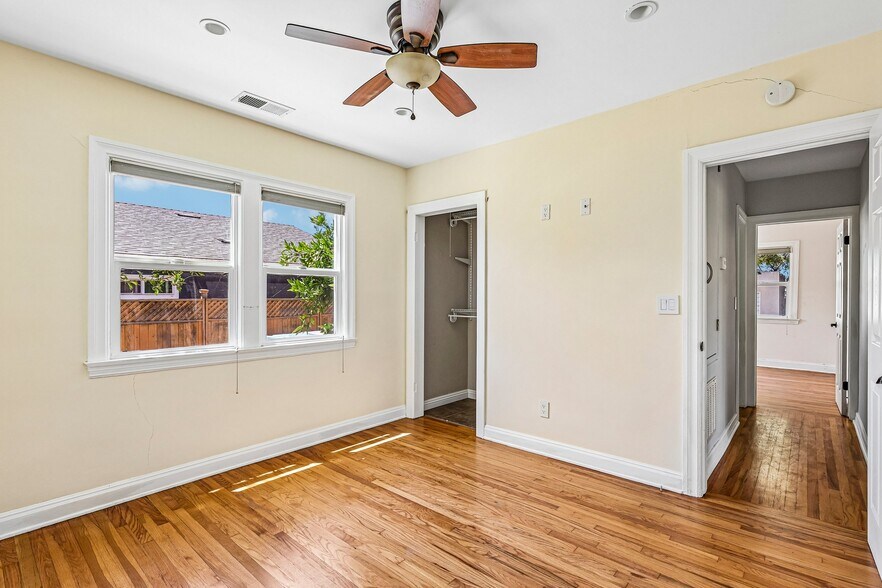 More Photos Of 3378 N Mountain View Dr, San Diego Apartments For Sale