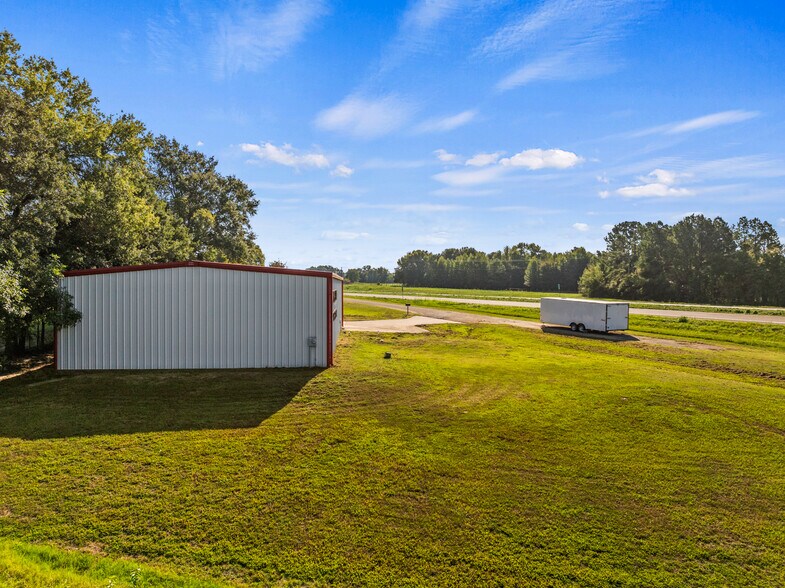 More Photos Of 15 County Road 1030, Mount Pleasant Industrial For Sale