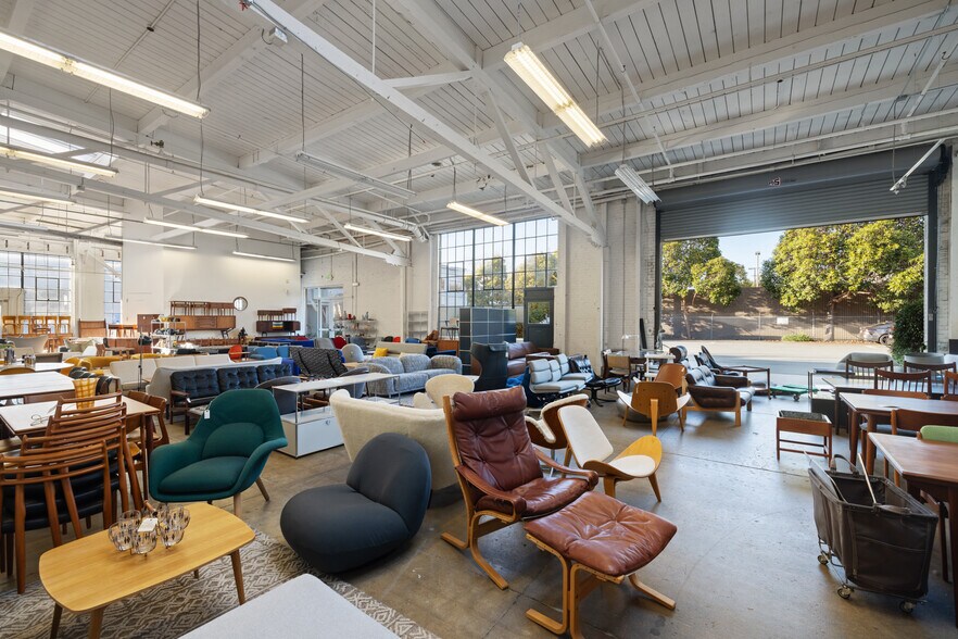 More Photos Of 4512-4514 Hollis St, Emeryville Warehouse For Lease