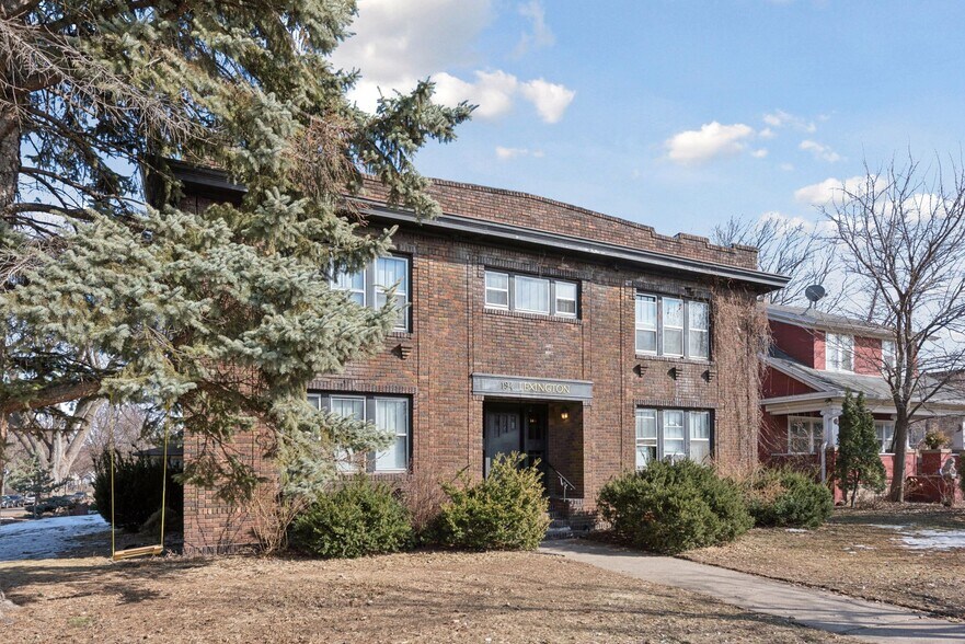 More Photos Of 194 Lexington Pky N, Saint Paul Multifamily For Sale