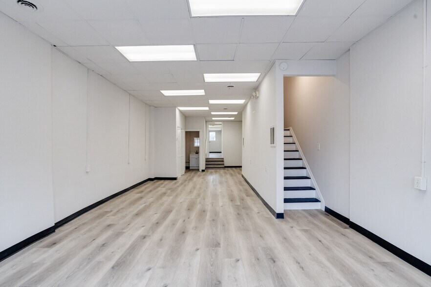 More Photos Of 6419 Harford Rd, Baltimore Office For Sale