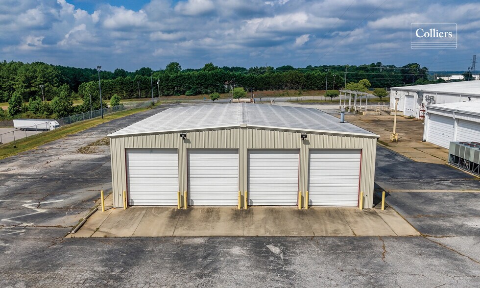 More Photos Of 811 Hamrick St, Gaffney Warehouse For Sale