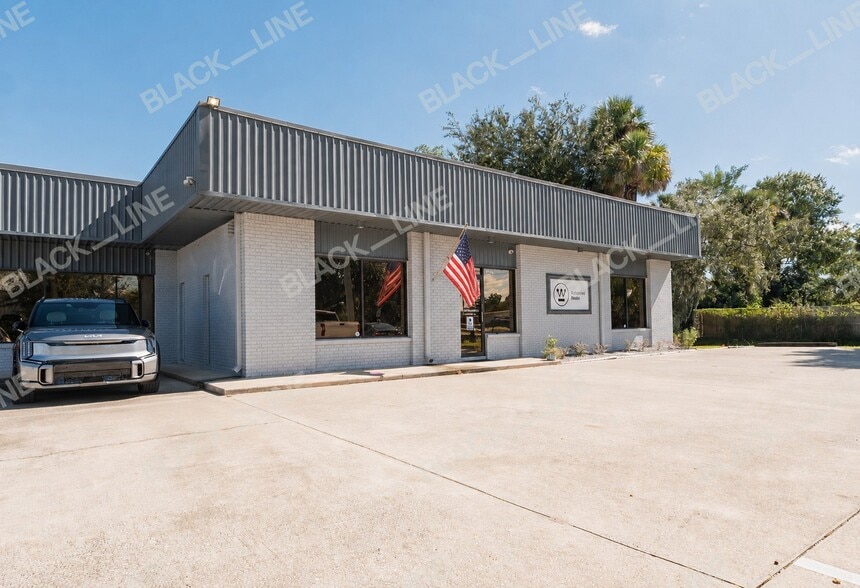 More Photos Of 2290-2298 W Airport Blvd, Sanford Flex For Sale